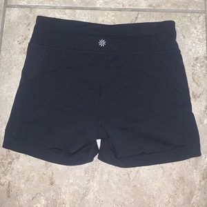 Athleta Ultimate 5” short